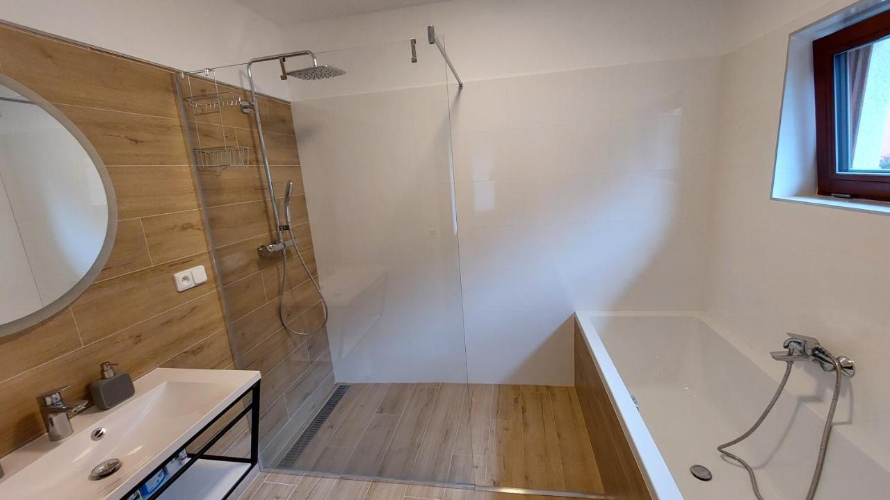 Apartmány Jura Nová Pec Kültér fotó