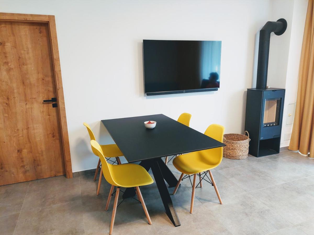 Apartmány Jura Nová Pec Kültér fotó